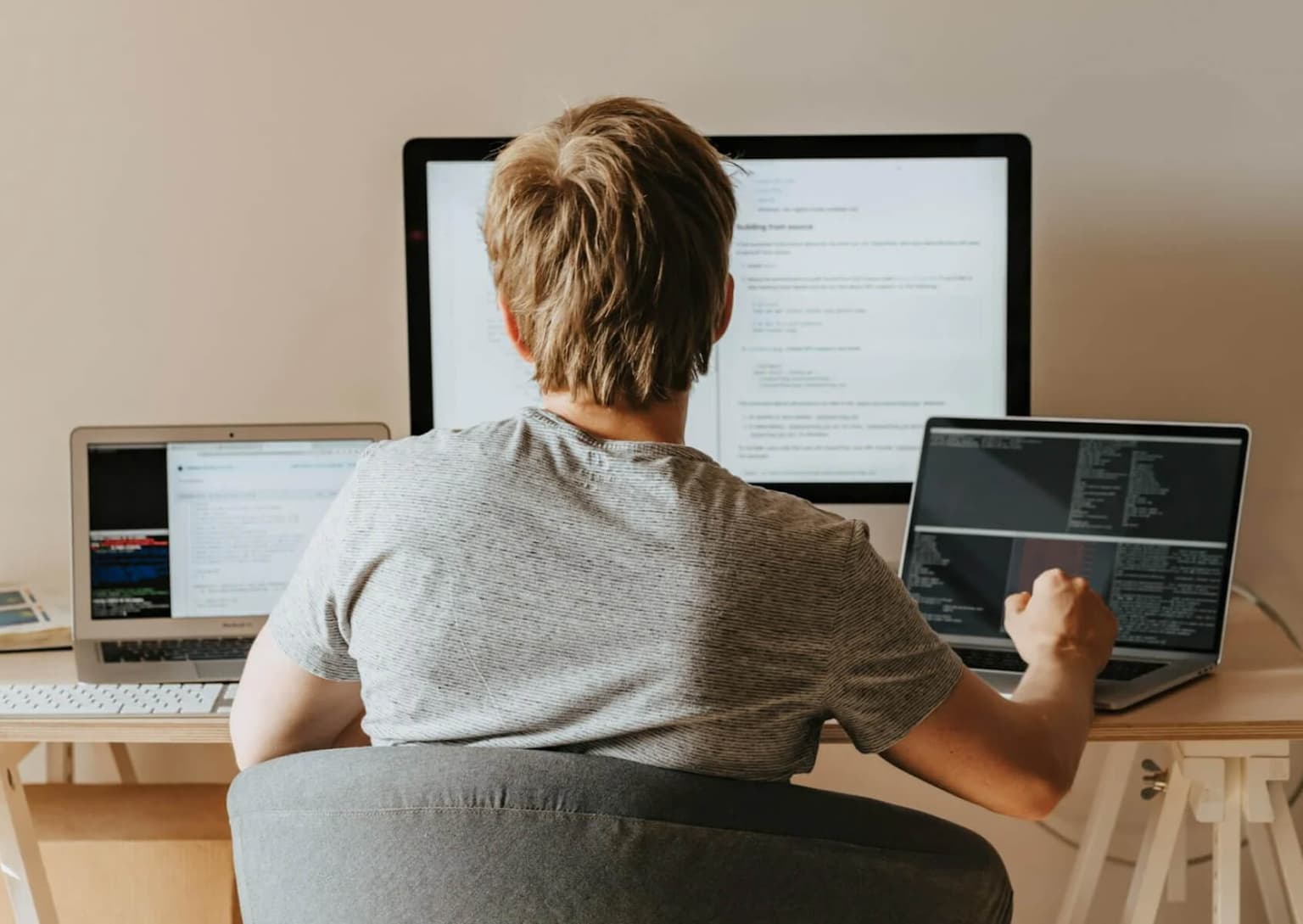 Guide: How to Build a Minimum Viable Product in 2026